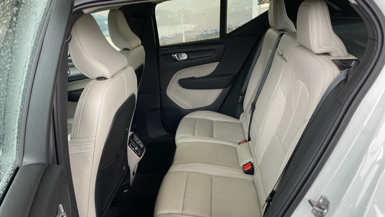 Volvo Xc40 1.5 T3 [163] Inscription 5dr Geartronic Petrol Estate